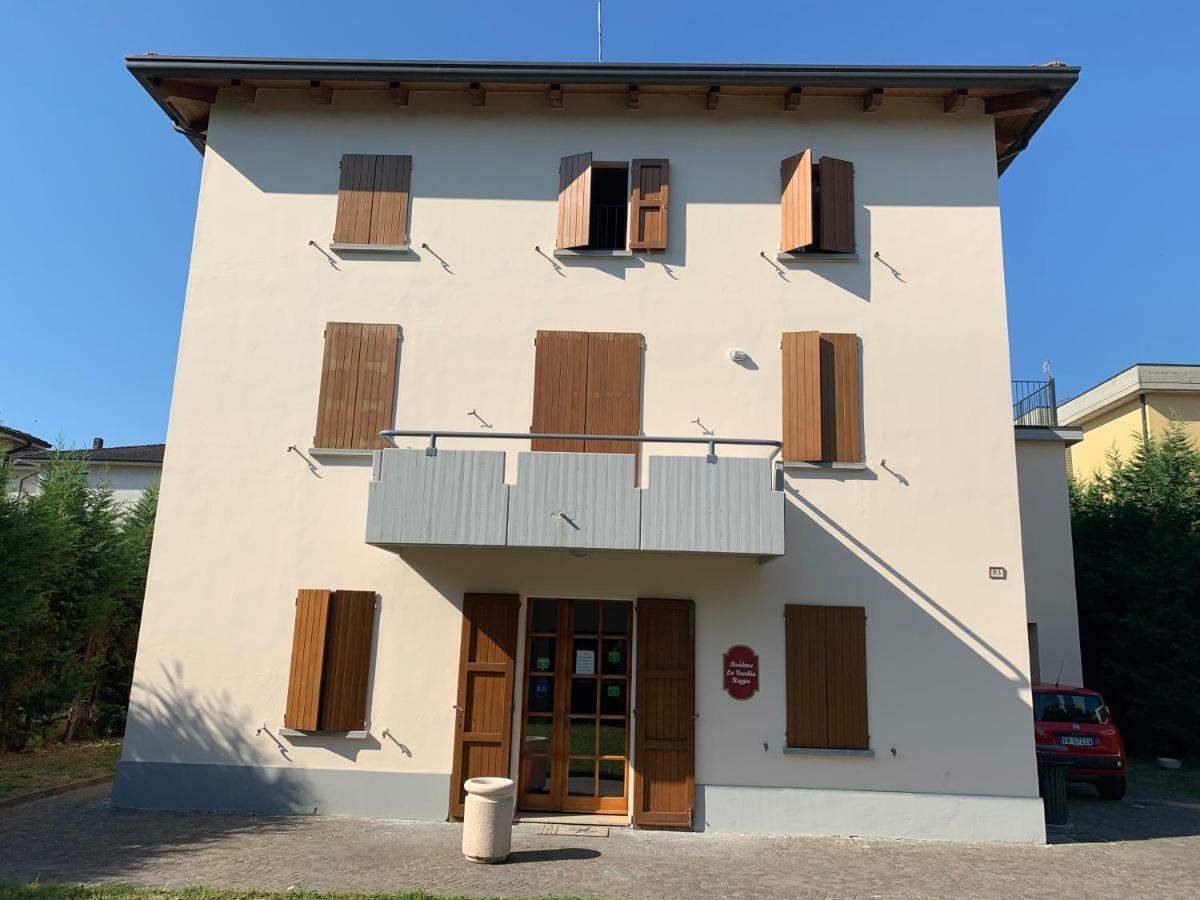 Residence La Vecchia Reggio Reggio Emilia Exteriör bild